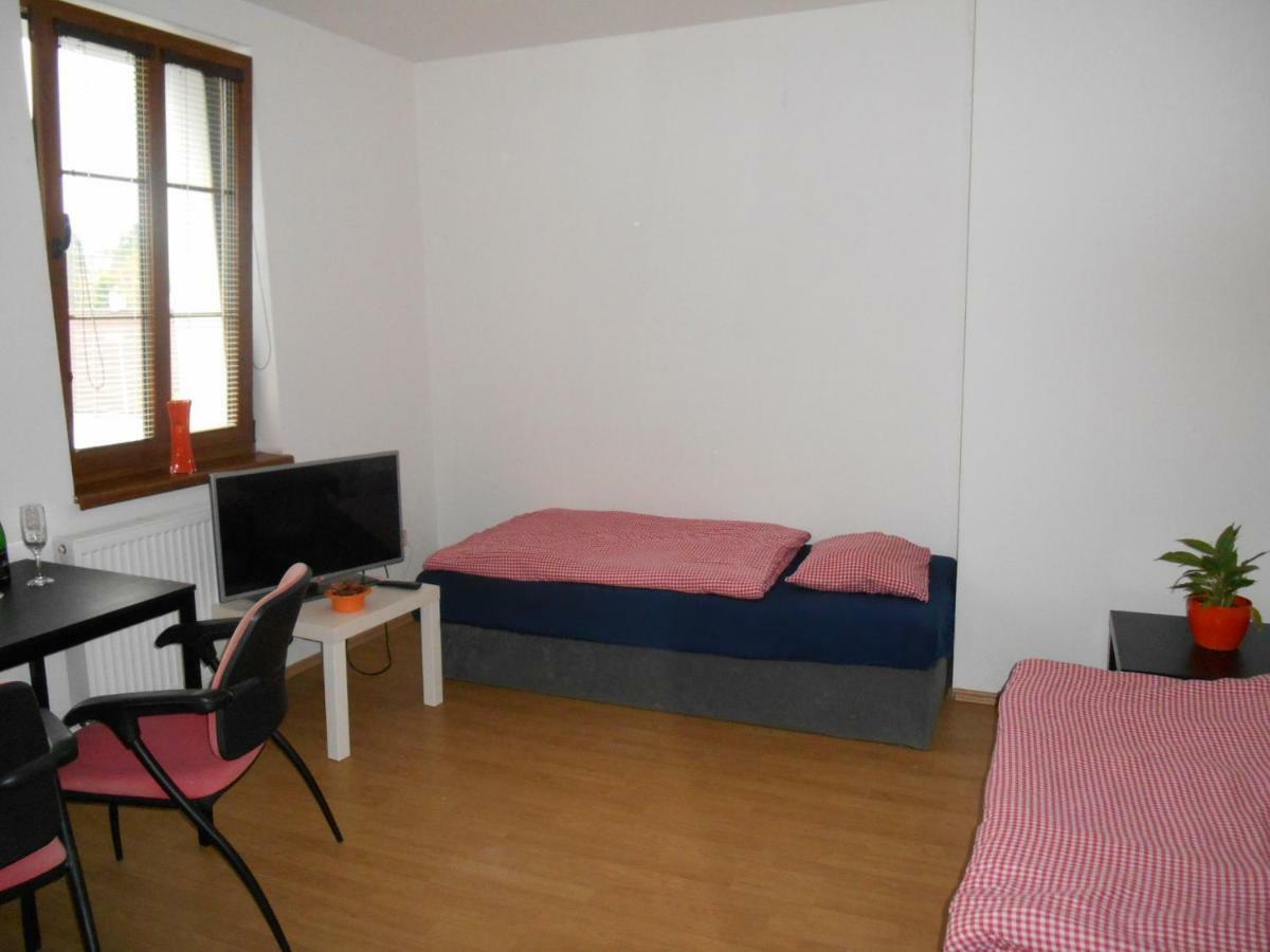 Penzion V Zatáčce Pilsen Exterior foto