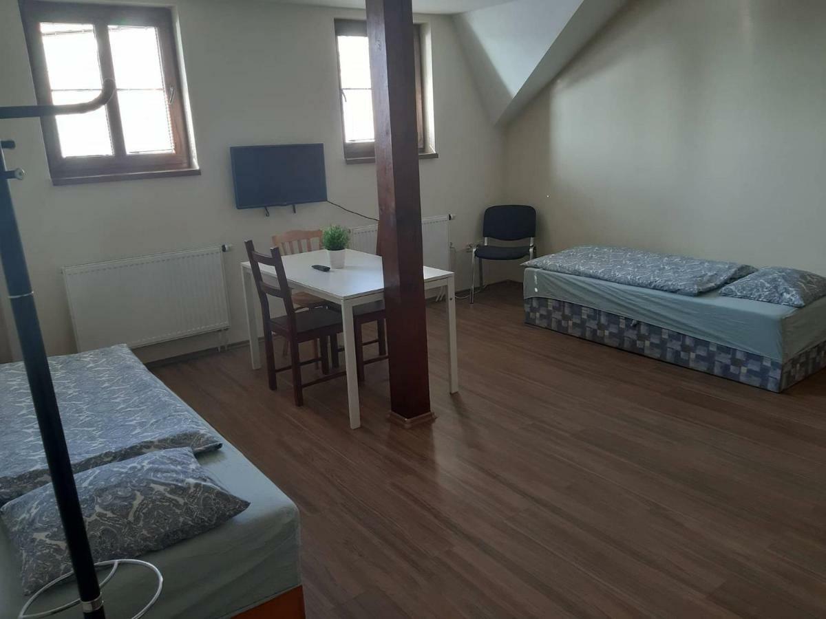 Penzion V Zatáčce Pilsen Exterior foto